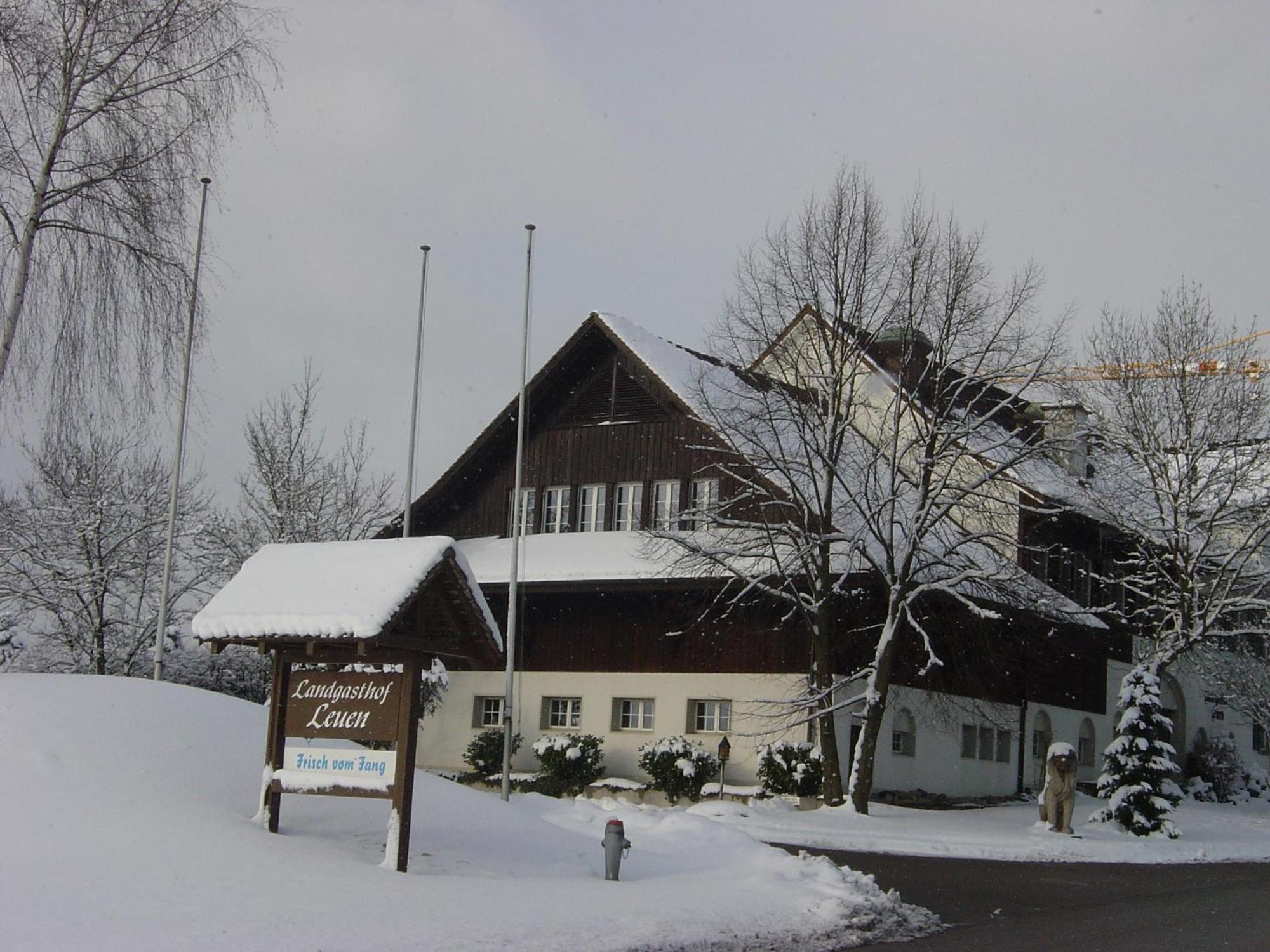 Landgasthof Leuen Uitikon Extérieur photo